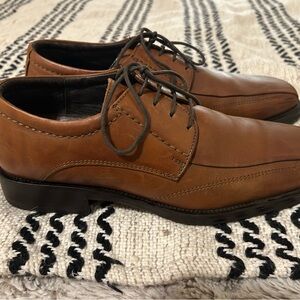 Johnston & Murphy light brown Leather Oxfords